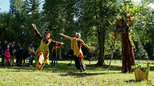 Archivé: Animations sur le site médiéval de Montrond